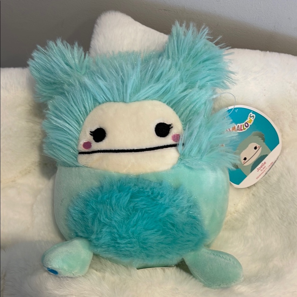 Squishmallows Joelle the Bigfoot 5”